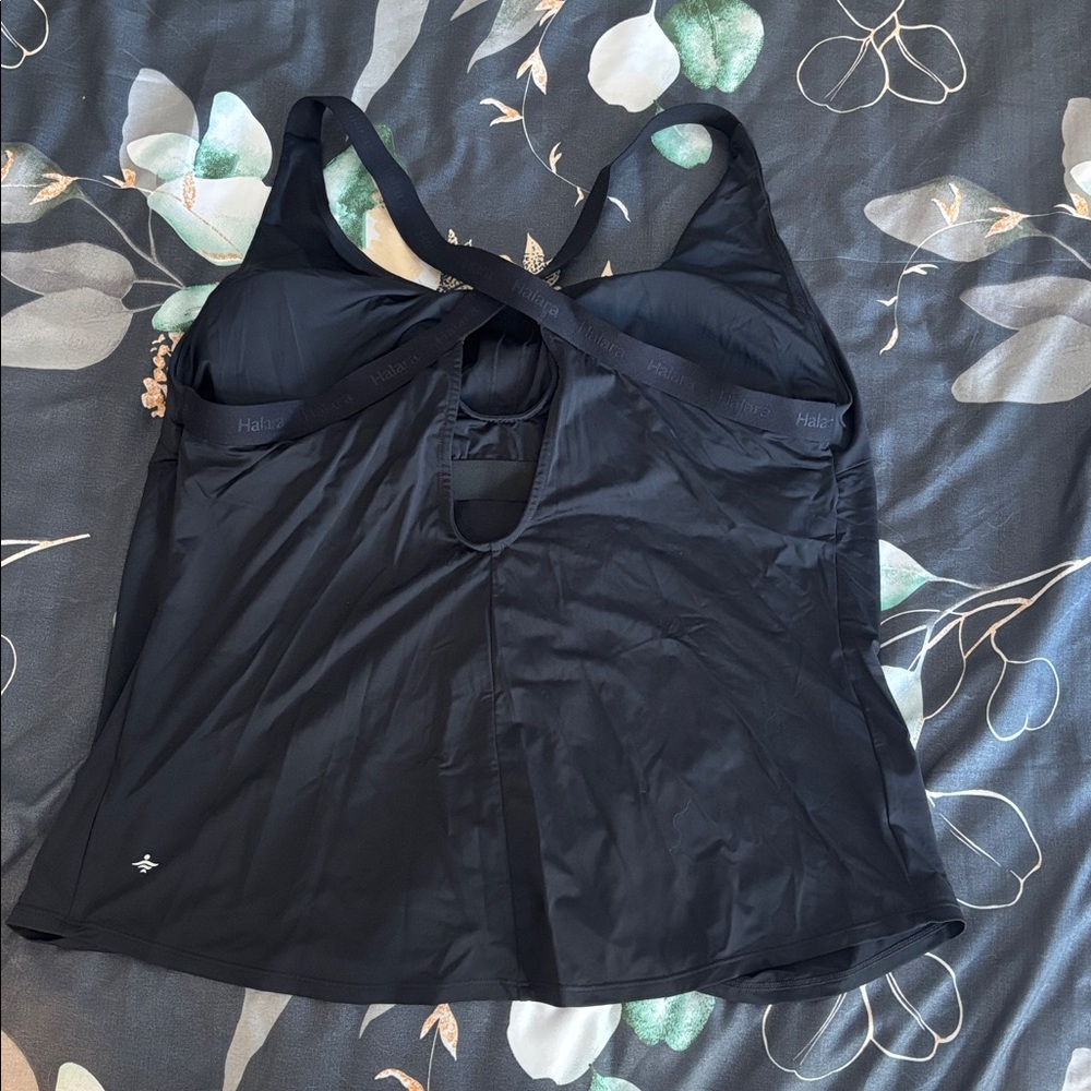 Halara Athletic Tank - Picture 2 of 2